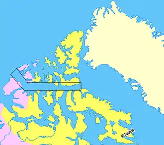 Kaart met locatie Parrykanaal. Het oost-westelijke deel biedt normaal gesproken doorgang in de late zomer, maar de westkant die naar het noordwesten draait (McClure Strait) is normaal gevuld met ijs.