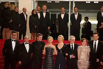 De cast en crew op de première in Cannes