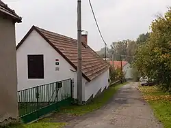 Straat in het dorp (2010)