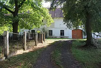 Huis in het dorp (2015)