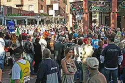 In het winkelcentrum van Nieuwstraat naar Markt