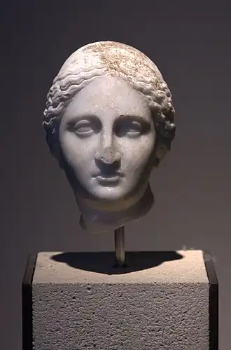 sculptuur uit de 1e eeuw v.Chr.