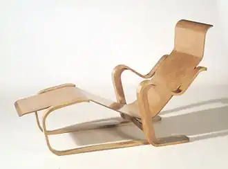 Isokon Long Chair