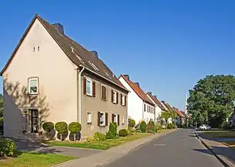 Typische woningen in één der mijnwerkerskolonies van Marl