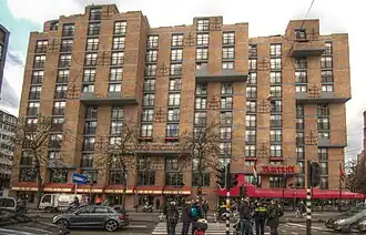 Het gebouw op oudjaarsdag 2015