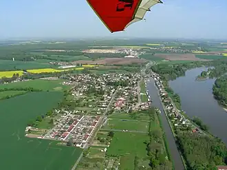 Gezicht op Marseilles-lès-Aubigny