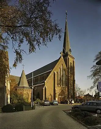 De Sint-Martinuskerk in 2003