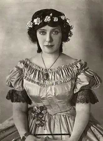 Mary Alden in 1920.