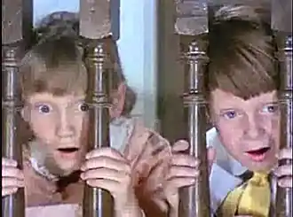 Matthew Garber (r) met Karen Dotrice in Mary Poppins