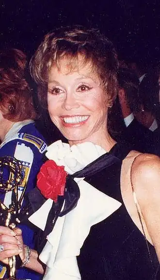 Mary Tyler Moore op de 45e Emmy Awards Governor's Ball, 19 september 1993.
