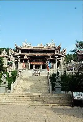 Matsutempel op Meizhou