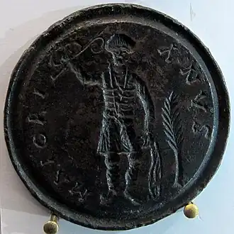 Munt van keizer Majorianus afgebeeld met speer