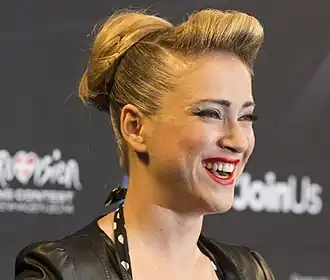 Mei Finegold tijdens het Eurovisiesongfestival 2014