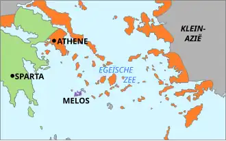 Een kaart van de Egeïsche Zee met Melos in het midden.