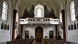 De achterzijde met het orgel