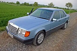 Mercedes-Benz W124