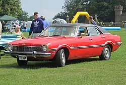 Mercury Comet (1973) met veiligheidsbumper