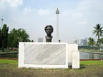 De buste van Chairil Anwar, in het Medan Merdeka (vrijheidsplein)