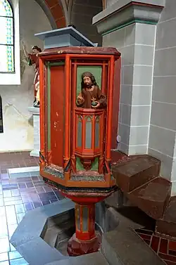 Kansel met Christus als prediker