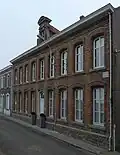 Zusterklooster en eclectisch schoolgebouw