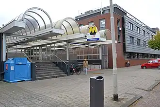 Ingang station richting Hoek van Holland.