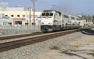Metrolink trein 884 in Burbank