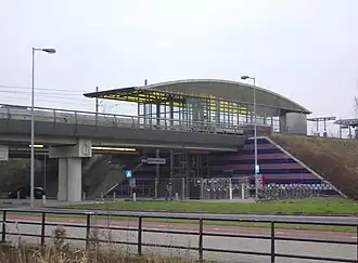 Het metrostation van de noordzijde gezien