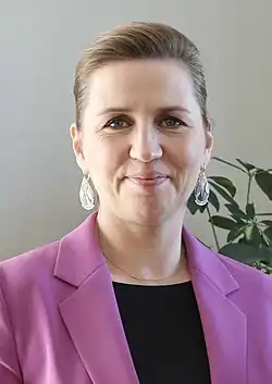 Mette Frederiksen Kööpenhaminassa 4.5.2022 (52049397038) (cropped).jpg