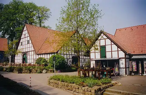 Schultenhof met twee kleine musea (post- en dorpsschoolmuseum)