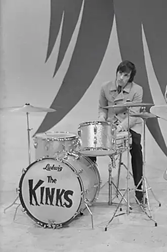 Mick Avory in 1967