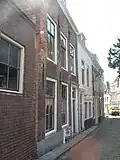 Huis met rechte gevel