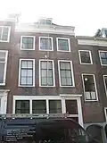 Huis met rechte gevel