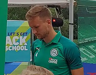 Mike te Wierik bij FC Groningen (2019)