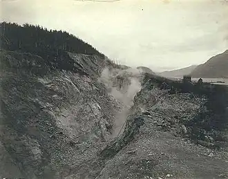 Mijnbouwactiviteiten circa 1900 in de Treadwell Gold Mine op Douglas Island
