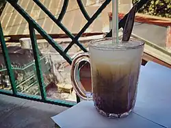 Tjendol, hier de variant es dawet uit het regentschap Banjarnegara