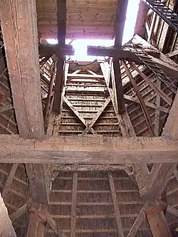 Binnenkant achtkant van De Hoop in Oldebroek