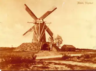 Molen aan de Gerwenseweg in Stiphout (gemeente Helmond)