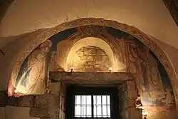 Kopie van de oorspronkelijke Romaanse fresco's in de 11e-eeuwse Sint-Calixtuskapel van het gravenkasteel in het Belgische Bergen