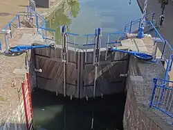 Monsterse sluis (Maassluis) met panamawielen