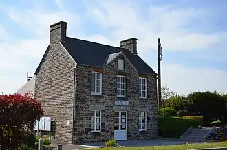 Voormalig gemeentehuis