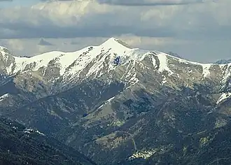 Italiaanse zijde van de Monte Pola