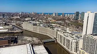 Het Montgomery Ward Company Complex in Chicago, het voormalige hoofdkantoor.