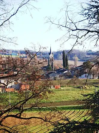 Gezicht op Montignac-de-Lauzun