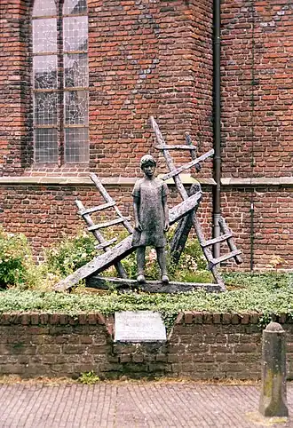 Monument Stormramp van 1925 (1985), Borculo