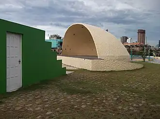 Het plein praça do Pescador in Passo de Torres