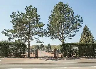 Toegang tot de begraafplaats