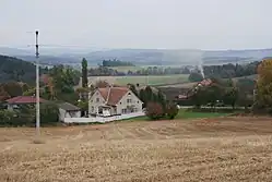 Huis in het dorp (2010)