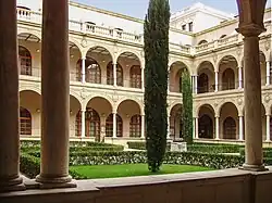 De oude universiteit (kloostergang)