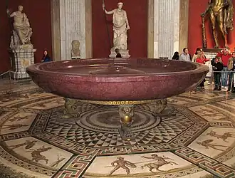 Het porfieren bad in de Vaticaanse Musea