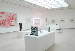 Museum Jan van der Togt in Amstelveen (2010). Links een van de overgeschilderde doeken.